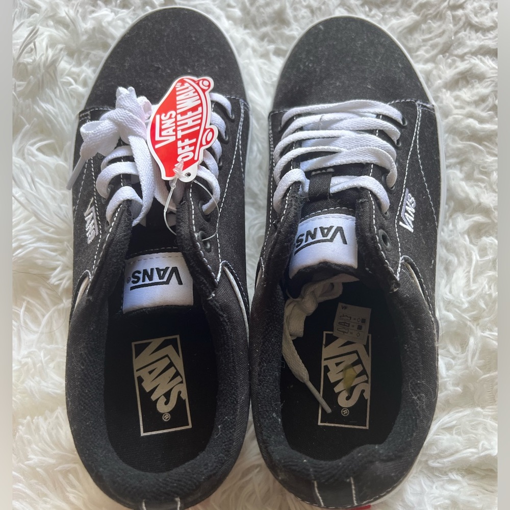Vans Black Shoe, Size 9, PRICE NEGOTIABLE